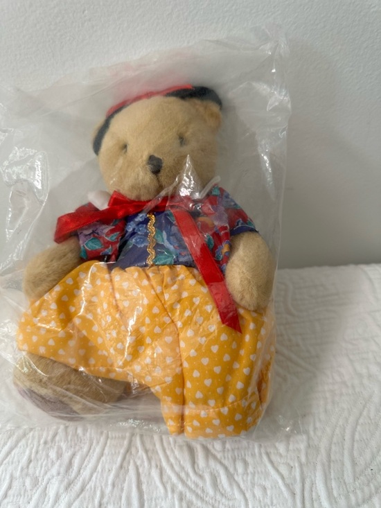 Madame Alexander Other - Madame Alexander Teddy Bear Snow White Outfit Plush Doll Collectible Vintage 7”